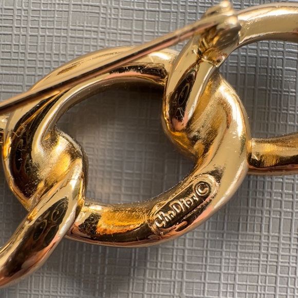 Vintage Christian Dior Signed Triple
Loop Gold tone Pin Brooch - Picture 4 of 4